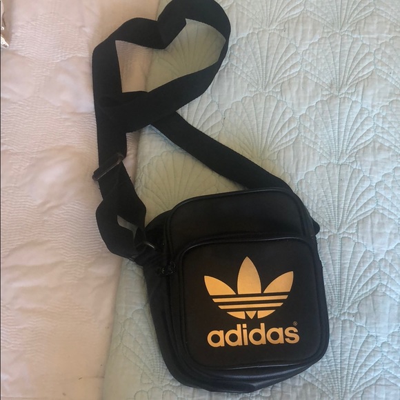 adidas camera bag